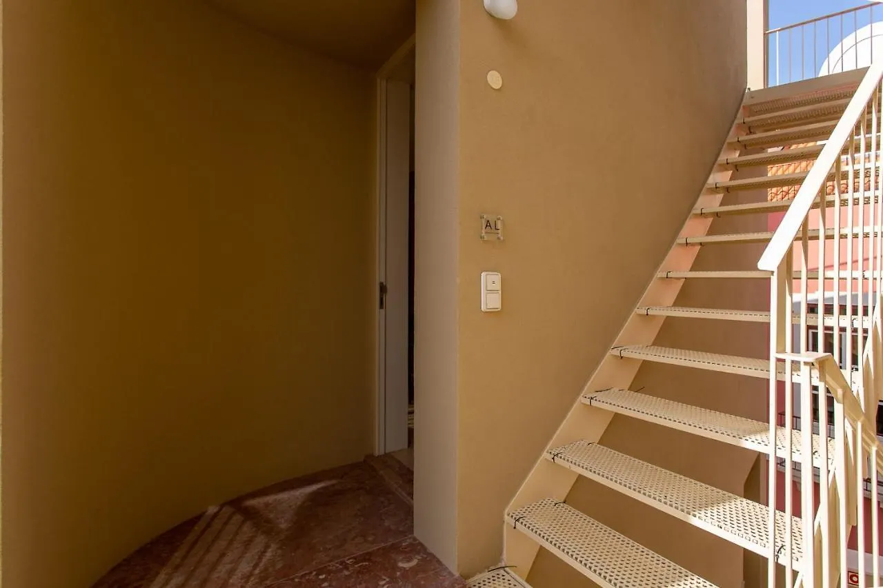 Princess Building W/Pool By Lovelystay Vila Real de Santo António Apartamento